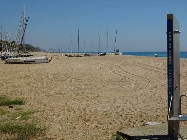 カネット・デ・マールDuplex En Frente De La Playa Al Lado De Barcelonaアパートメント エクステリア 写真