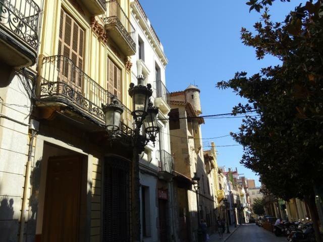 カネット・デ・マールDuplex En Frente De La Playa Al Lado De Barcelonaアパートメント エクステリア 写真